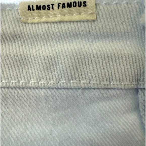 Almost Famous 7 Light blue flared leg raw hem high rise double denim Block color - Picture 6 of 9
